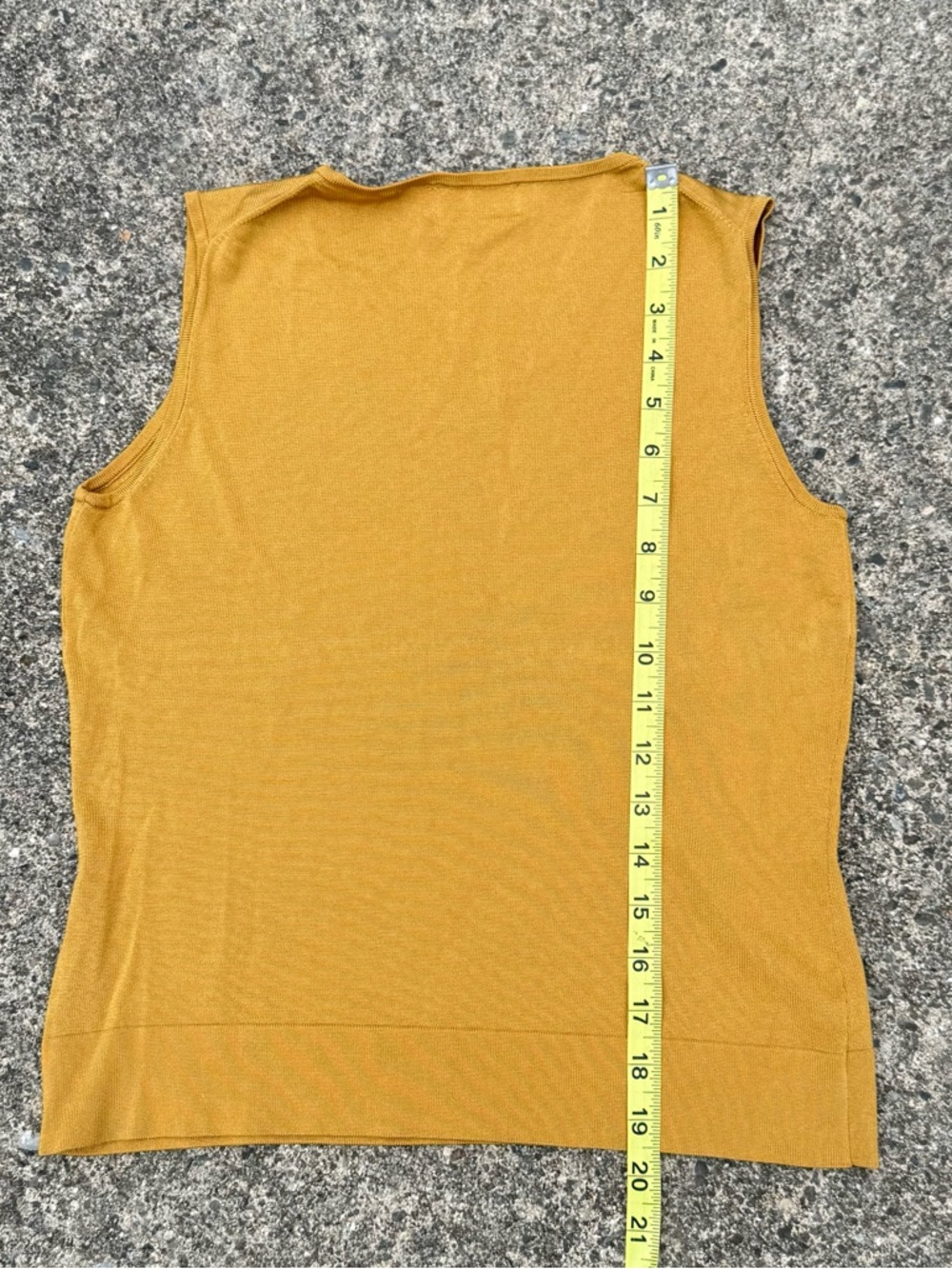 Liz Claiborne Mustard Gold V-Neck Knit Top Silk Feel Size S - Picture 6 of 6